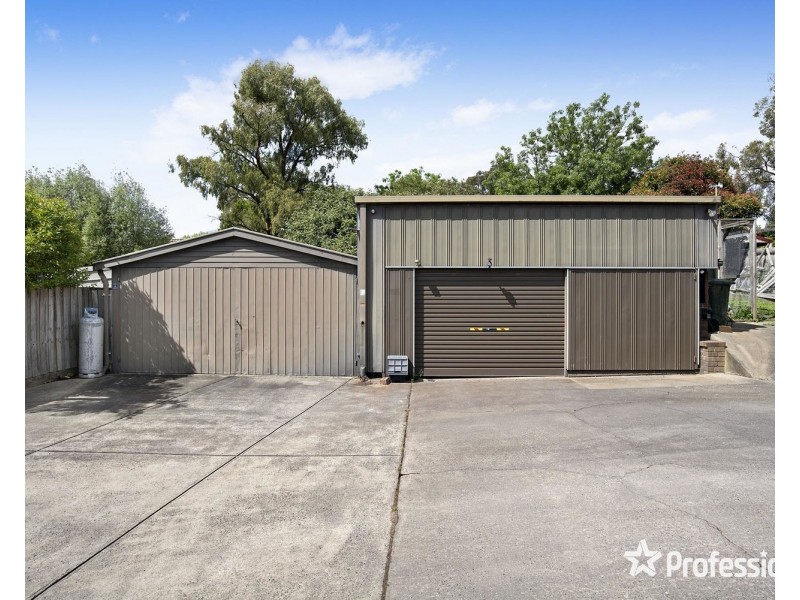 54 Fernhill Road, Mount Evelyn VIC 3796