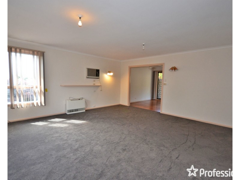 54 Fernhill Road, Mount Evelyn VIC 3796