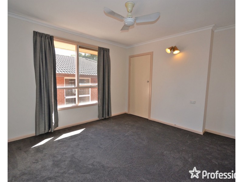 54 Fernhill Road, Mount Evelyn VIC 3796