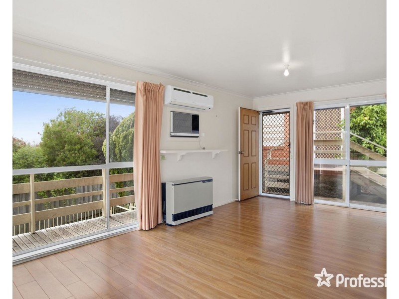 54 Fernhill Road, Mount Evelyn VIC 3796