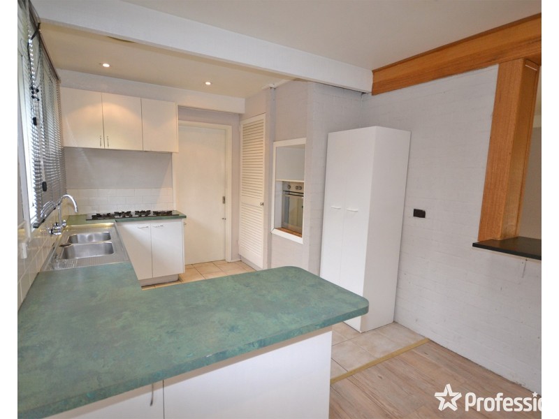 26 Joanne Avenue, Chirnside Park VIC 3116