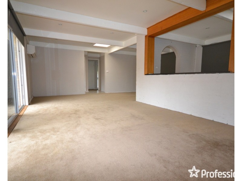 26 Joanne Avenue, Chirnside Park VIC 3116