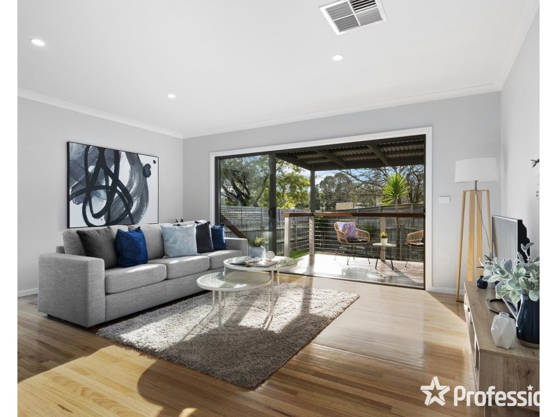 6B Wordsworth Street, Mooroolbark VIC 3138