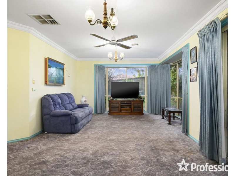 7 Sandy Wynd, Kilsyth South VIC 3137