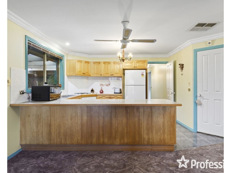 7 Sandy Wynd, Kilsyth South VIC 3137