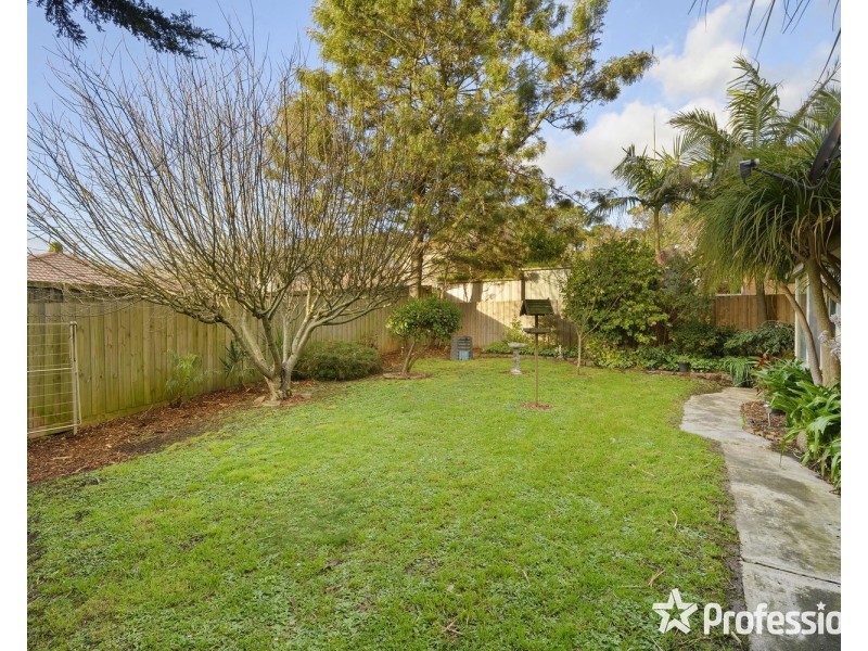 7 Sandy Wynd, Kilsyth South VIC 3137