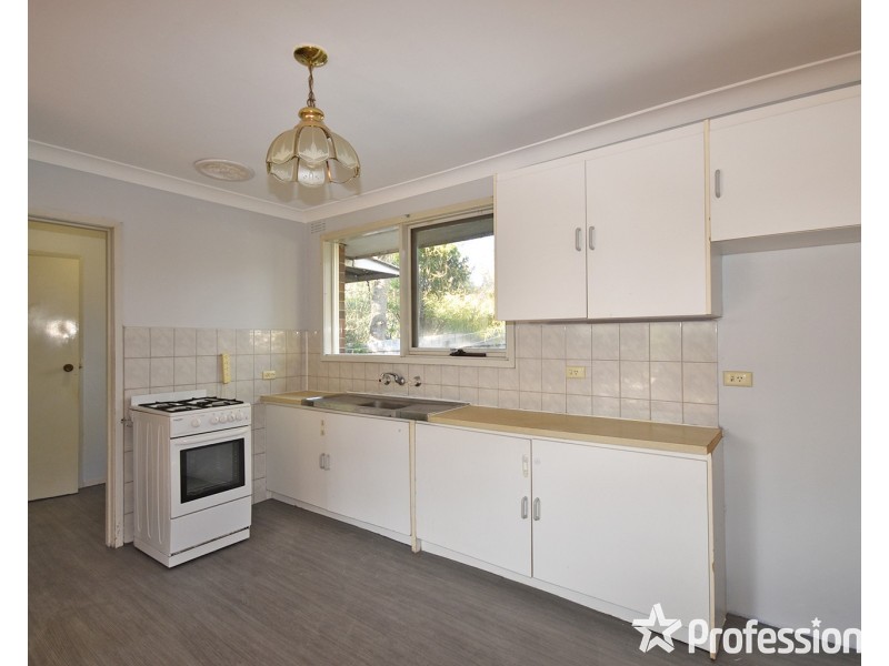 8/64 Warrien Road, Croydon North VIC 3136