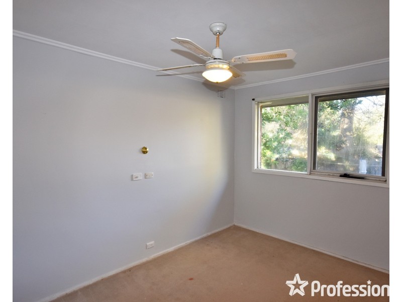 8/64 Warrien Road, Croydon North VIC 3136