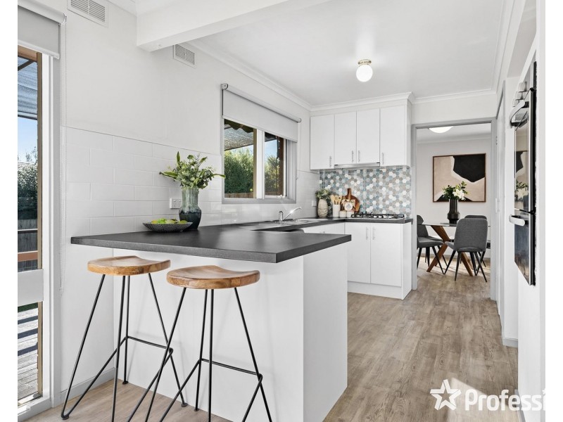 2 Contour Court, Chirnside Park VIC 3116