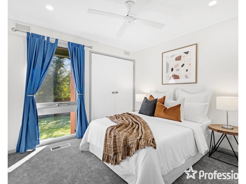 2 Contour Court, Chirnside Park VIC 3116
