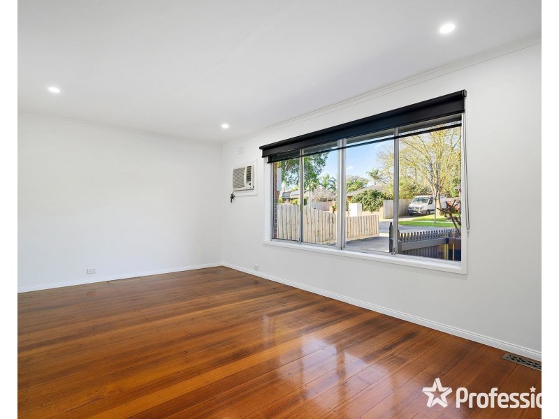 47 Blackburn Road, Mooroolbark VIC 3138