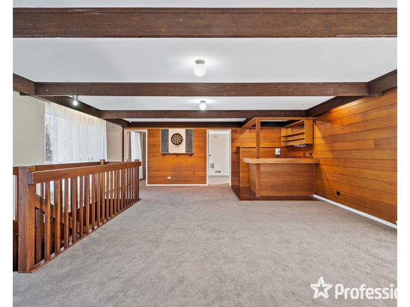 142 Pembroke Road, Mooroolbark VIC 3138
