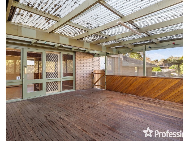 142 Pembroke Road, Mooroolbark VIC 3138
