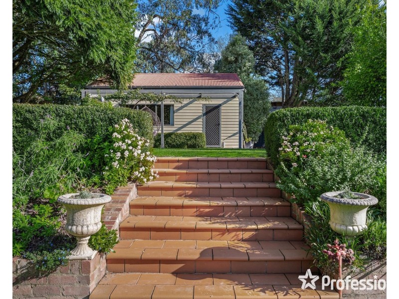 3 Russell Street, Mount Evelyn VIC 3796