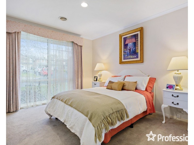 10 Eden Way, Kilsyth VIC 3137