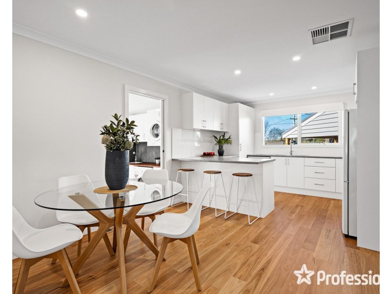 11 Beresford Road, Lilydale VIC 3140