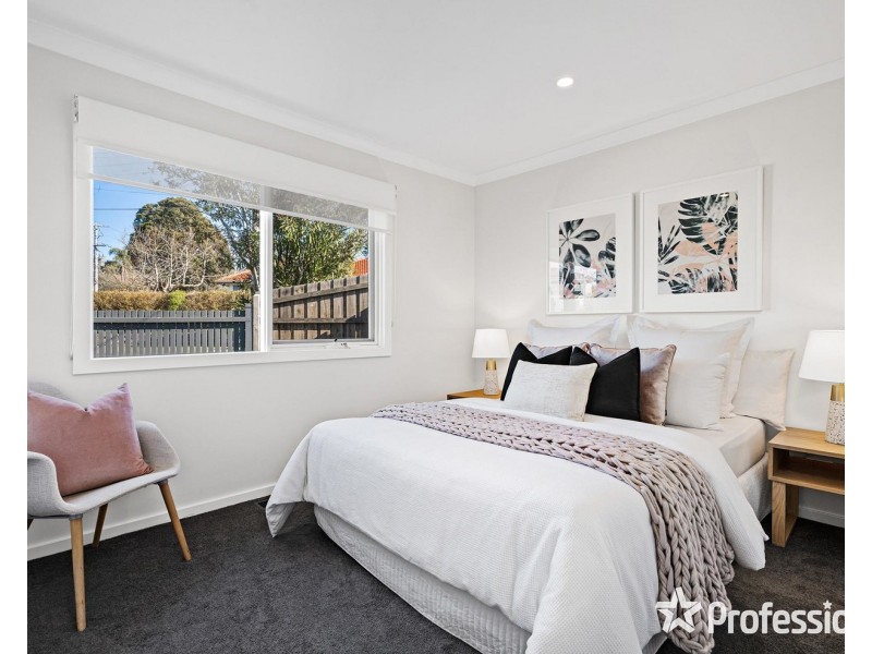 11 Beresford Road, Lilydale VIC 3140