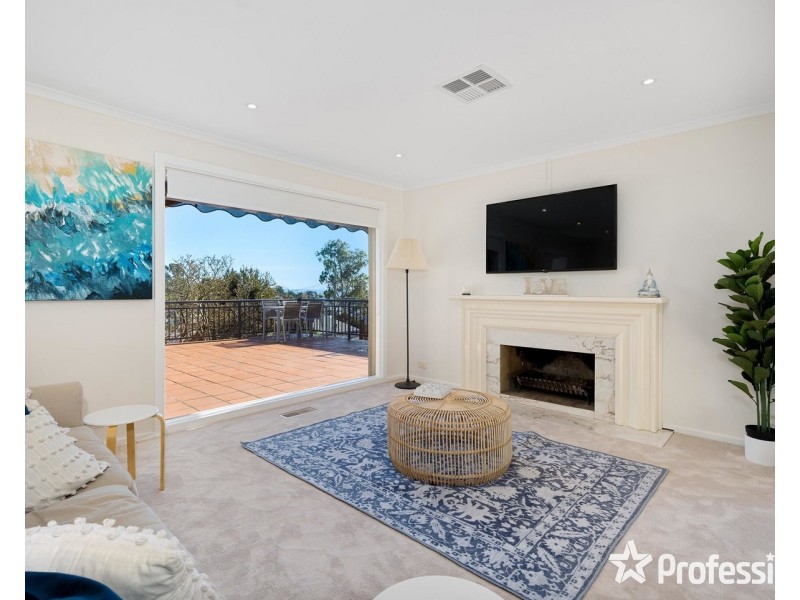 38 Huntingdale Drive, Chirnside Park VIC 3116