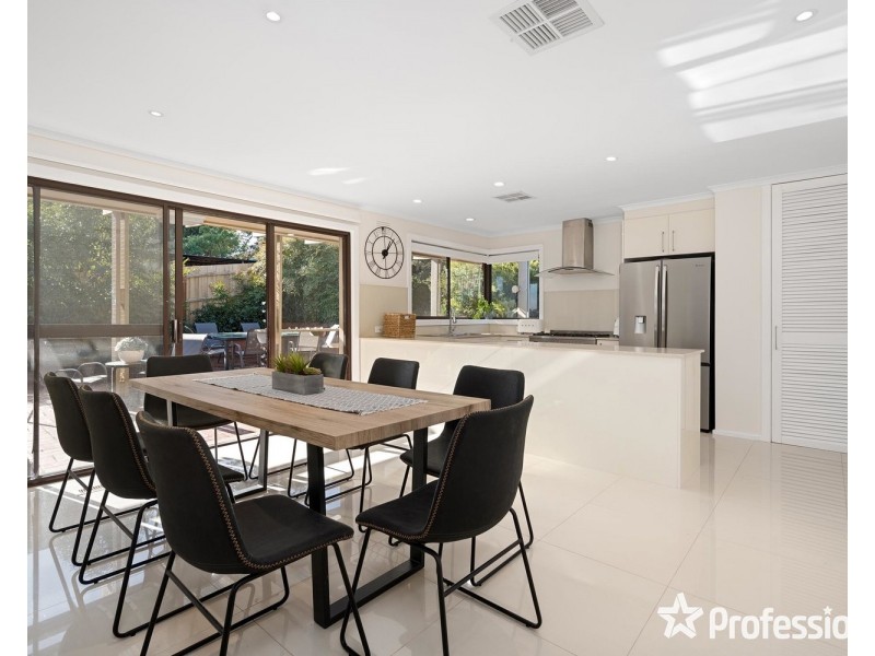 38 Huntingdale Drive, Chirnside Park VIC 3116
