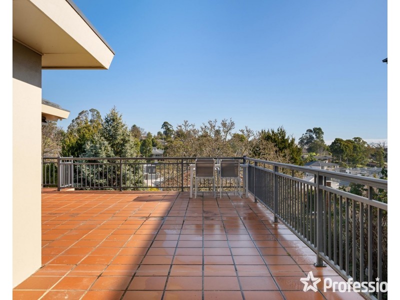 38 Huntingdale Drive, Chirnside Park VIC 3116