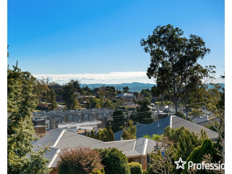 38 Huntingdale Drive, Chirnside Park VIC 3116