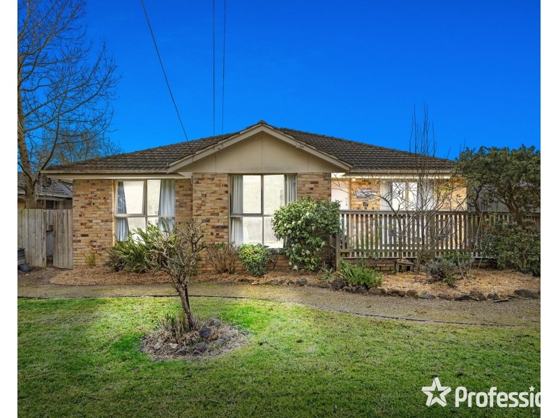 22 Neville Street, Mooroolbark VIC 3138