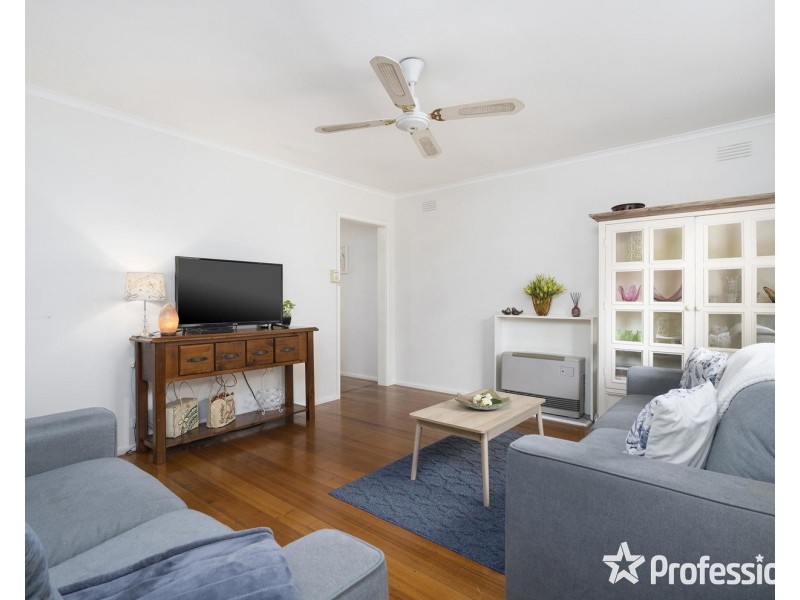 22 Neville Street, Mooroolbark VIC 3138