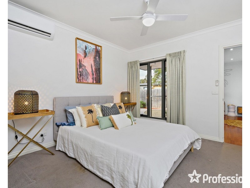 130a Lomond Avenue, Kilsyth VIC 3137