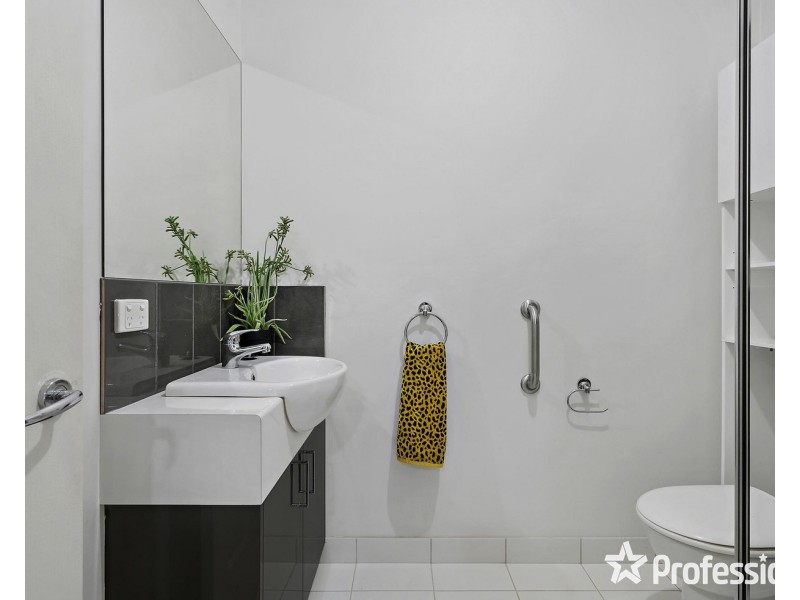 130a Lomond Avenue, Kilsyth VIC 3137