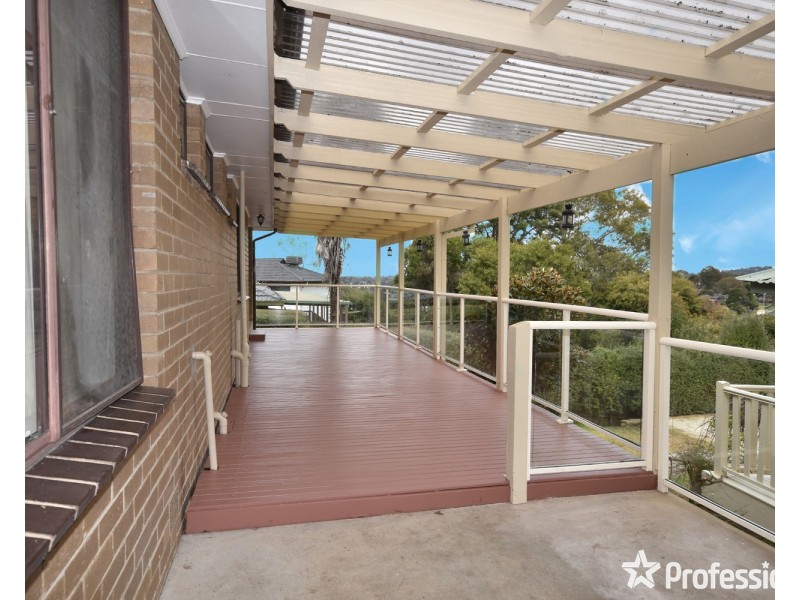 5  Parry Drive, Mooroolbark VIC 3138