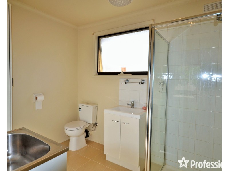 3/57 Mount View Parade, Croydon VIC 3136