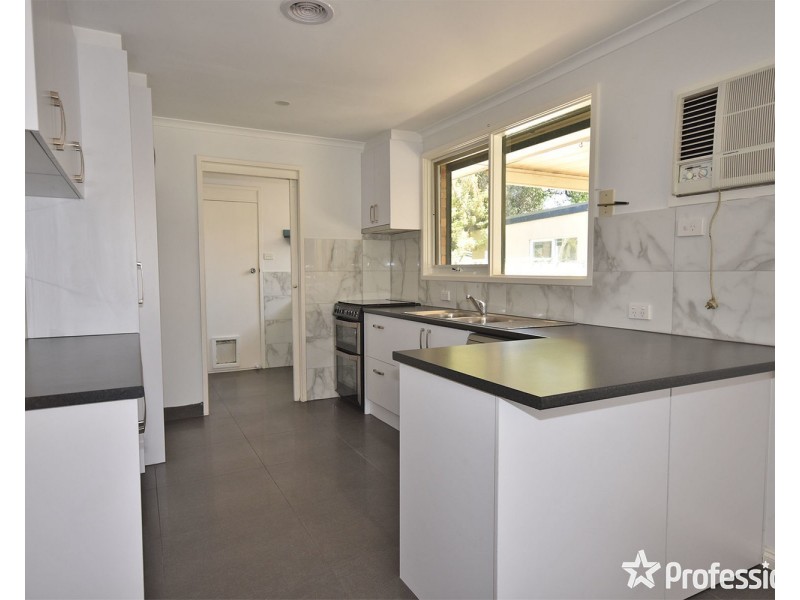 192 Liverpool Road, Kilsyth VIC 3137