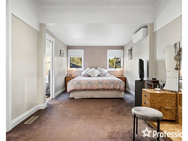 40 Exeter Road, Croydon North VIC 3136