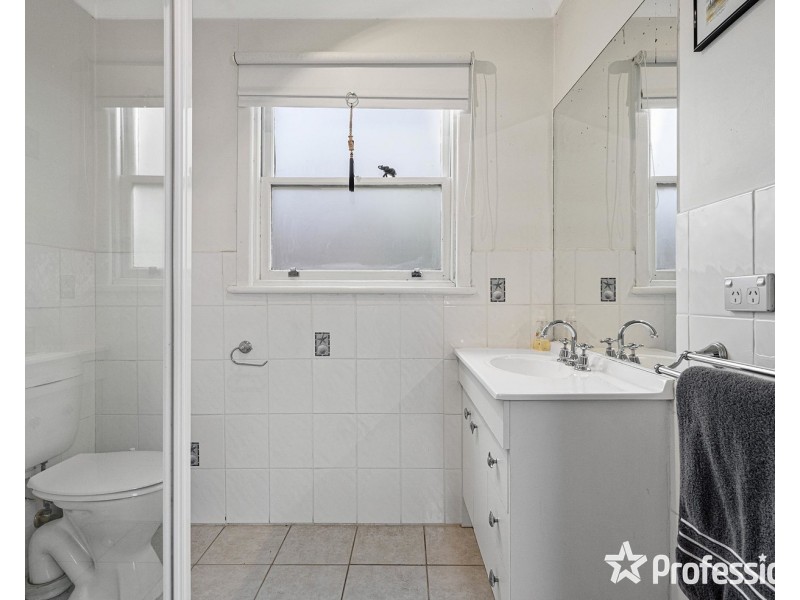 40 Exeter Road, Croydon North VIC 3136