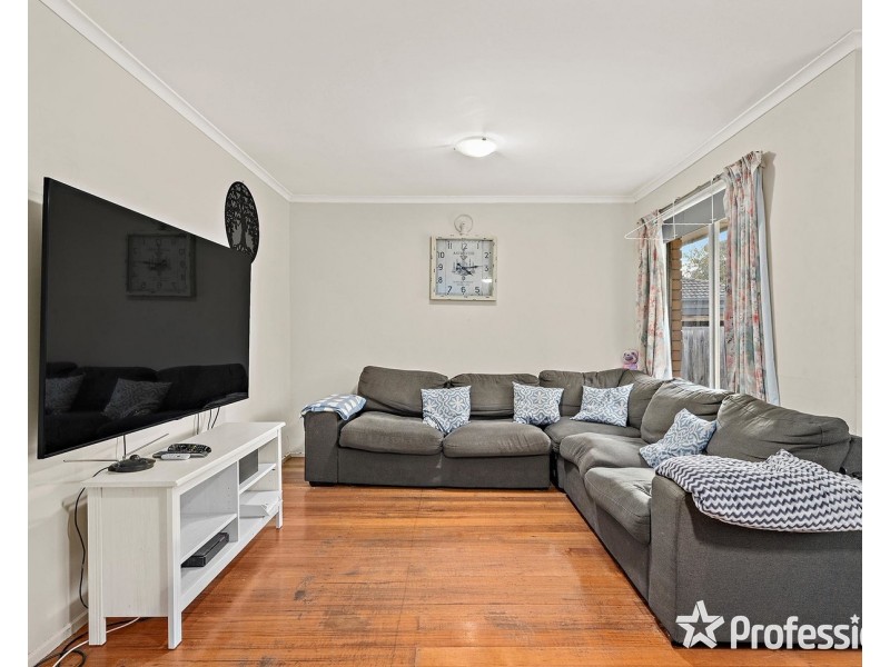 4 Gladesville Drive, Kilsyth VIC 3137