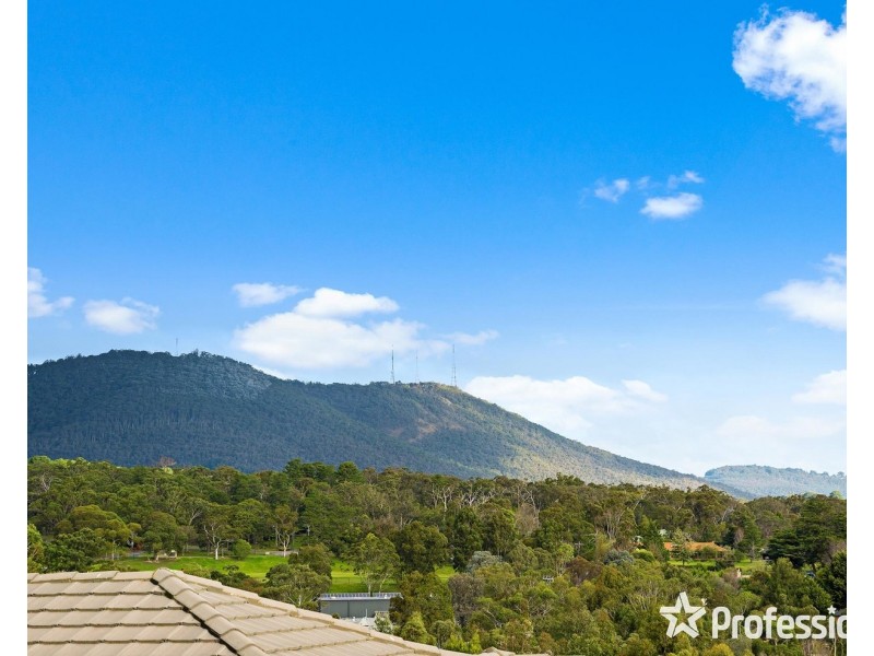 2 Valley Park Drive, Mooroolbark VIC 3138