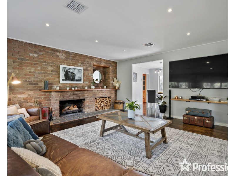 53 Belvedere Drive, Montrose VIC 3765