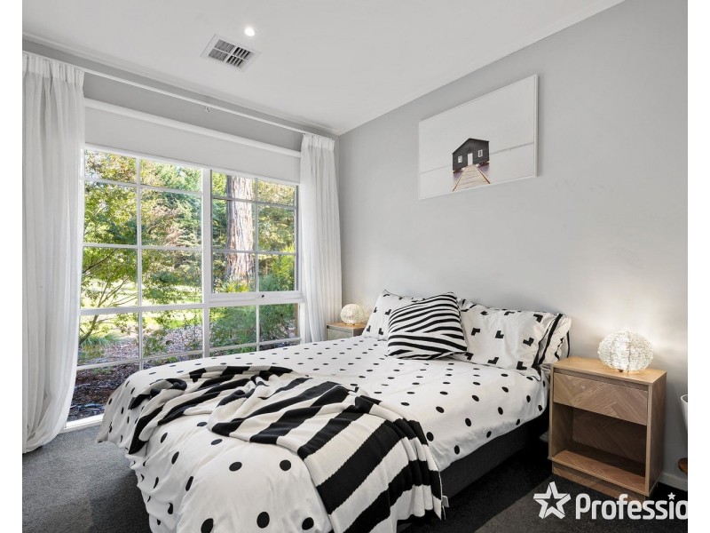 53 Belvedere Drive, Montrose VIC 3765