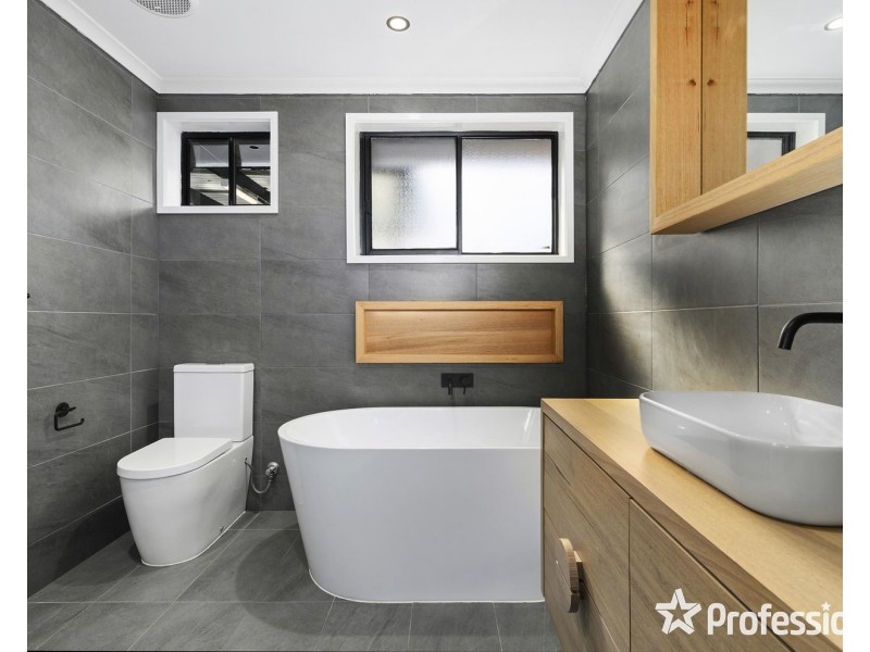 1/9 Arkarra Court, Mooroolbark VIC 3138