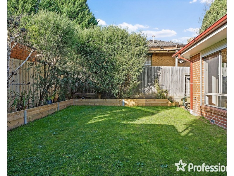 34 Andrew Street, Mooroolbark VIC 3138