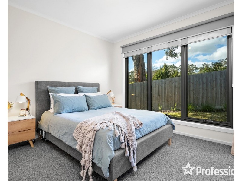 1 & 2 Osmaston Place, Mount Evelyn VIC 3796