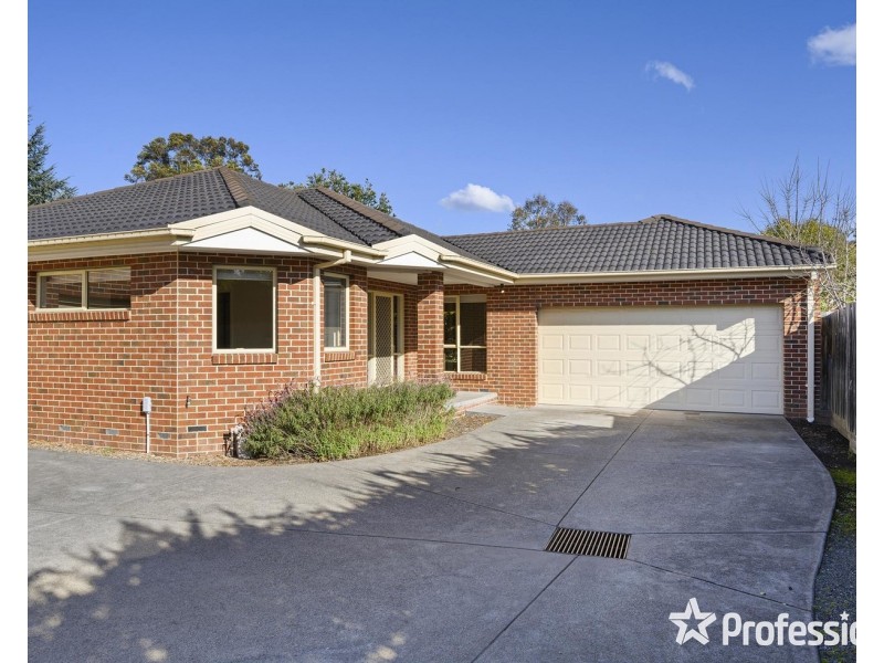 2/710 Mt Dandenong Road, Kilsyth VIC 3137