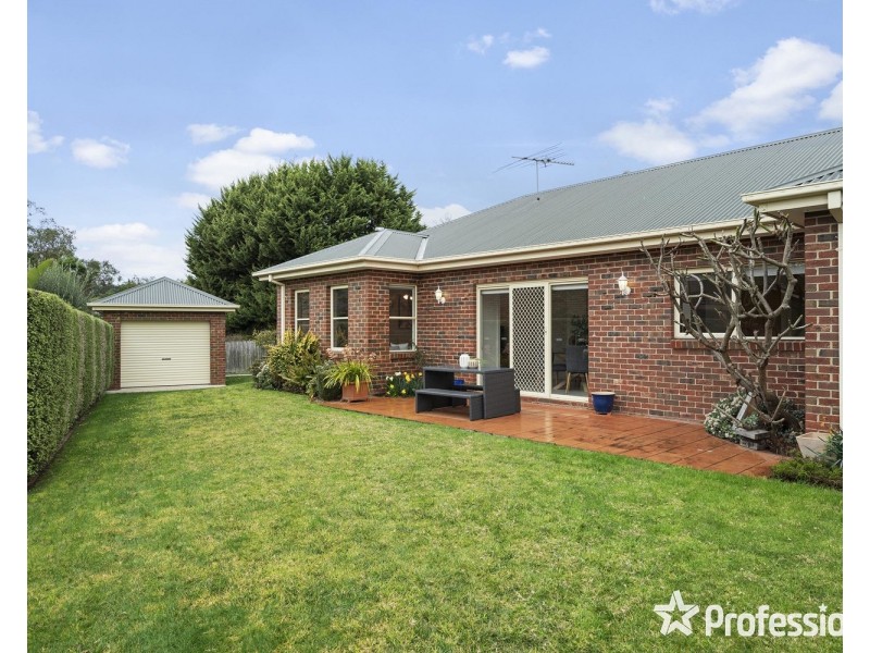 4 Aberdeen Drive, Lilydale VIC 3140