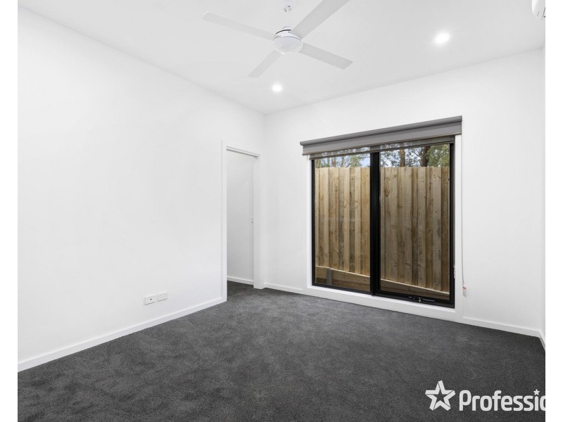 3/131 Lomond Avenue, Kilsyth VIC 3137