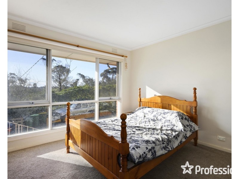 44 Irvine Street, Mount Evelyn VIC 3796