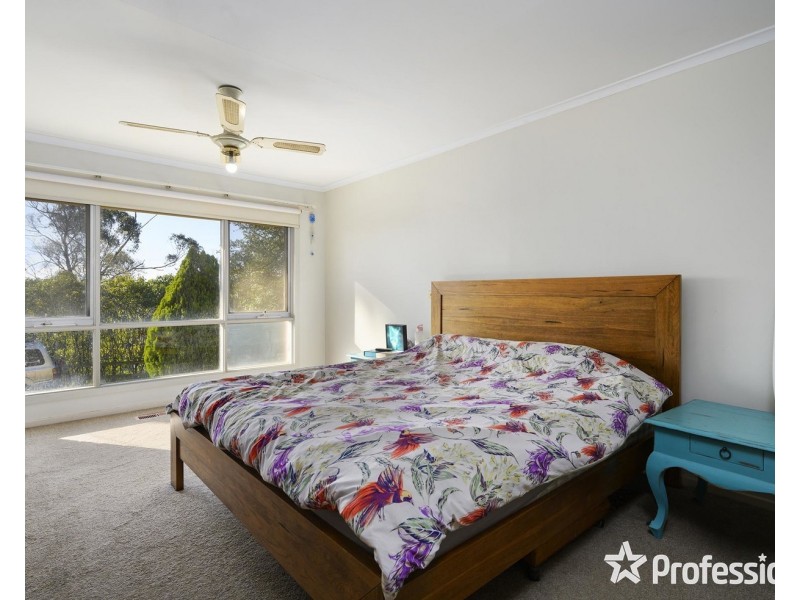 44 Irvine Street, Mount Evelyn VIC 3796