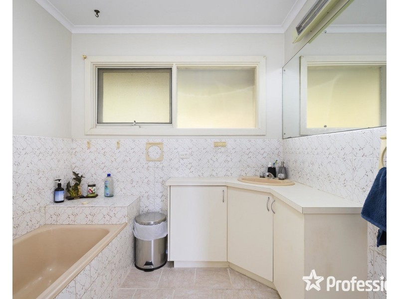 44 Irvine Street, Mount Evelyn VIC 3796