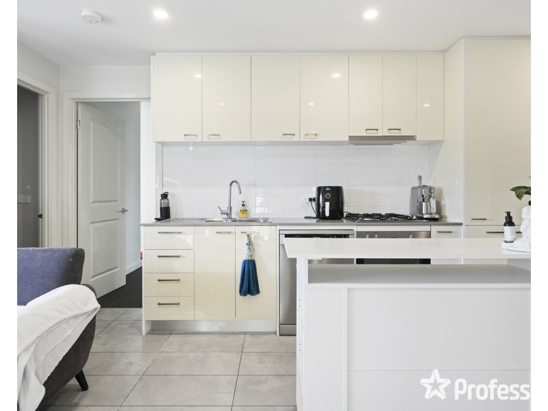 215/211 Mount Dandenong Road, Croydon VIC 3136