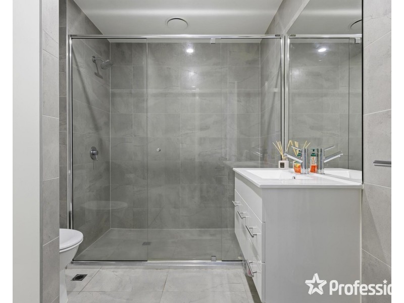 215/211 Mount Dandenong Road, Croydon VIC 3136
