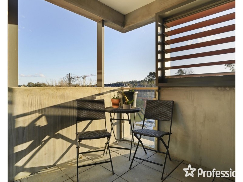 215/211 Mount Dandenong Road, Croydon VIC 3136